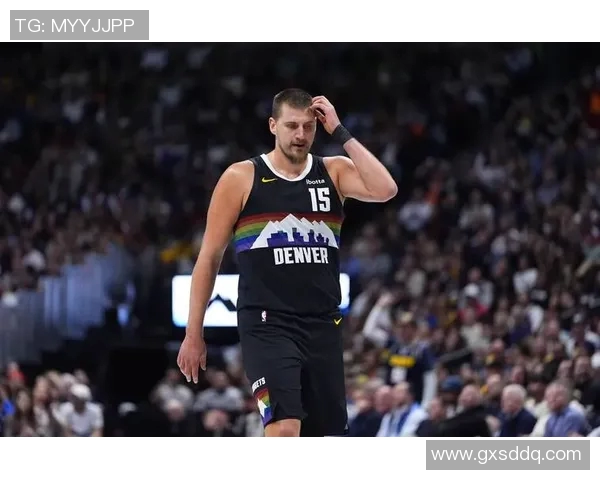 对飚！墨菲22分＆沃特森19分，鹈鹕半场领先掘金5分